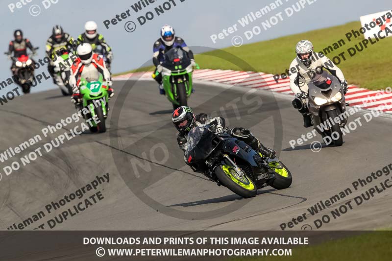 donington no limits trackday;donington park photographs;donington trackday photographs;no limits trackdays;peter wileman photography;trackday digital images;trackday photos